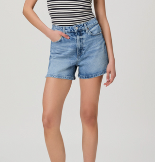 Dani Short Aniyah Distressed