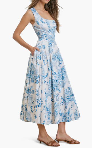 the muse dress blue and white floral