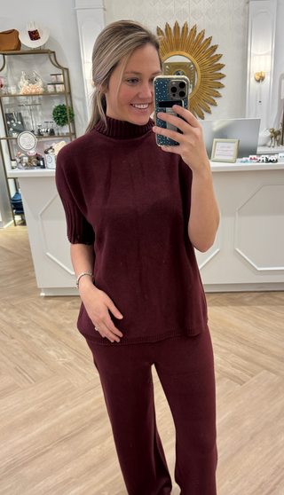 Wine Rib Contrast Turtleneck SS Knit Top