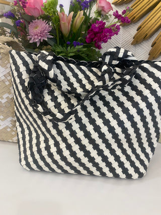 White Sugar w/Black tote bag